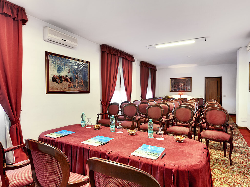 Business & Meeting