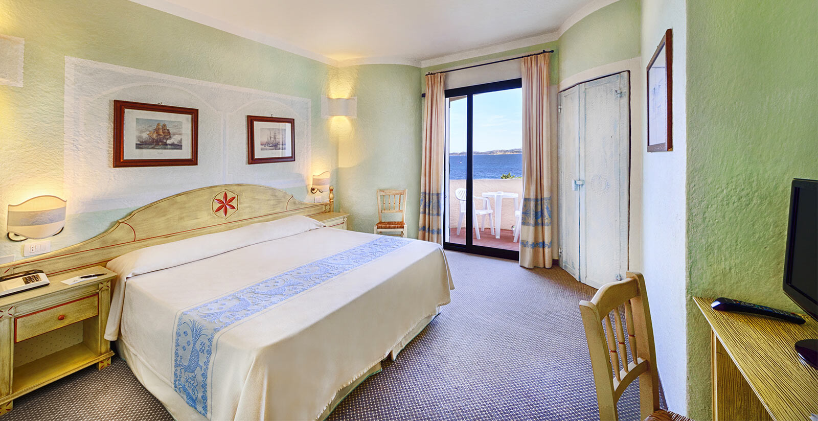 Sardinia Costa Smeralda Luxury Hotels The Grand Hotel Smeraldo Beach